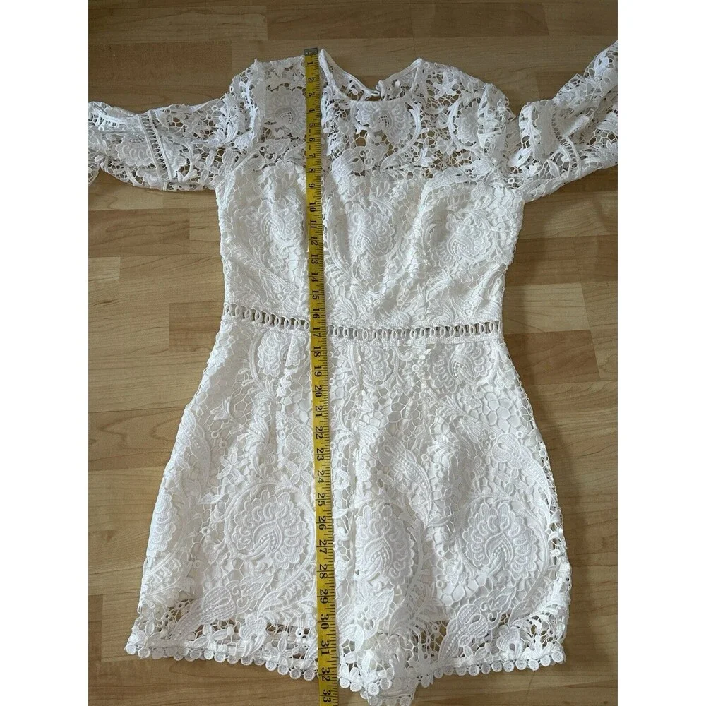 Aijek Padua Embroidered Romper Size 3 White - Picture 10 of 13